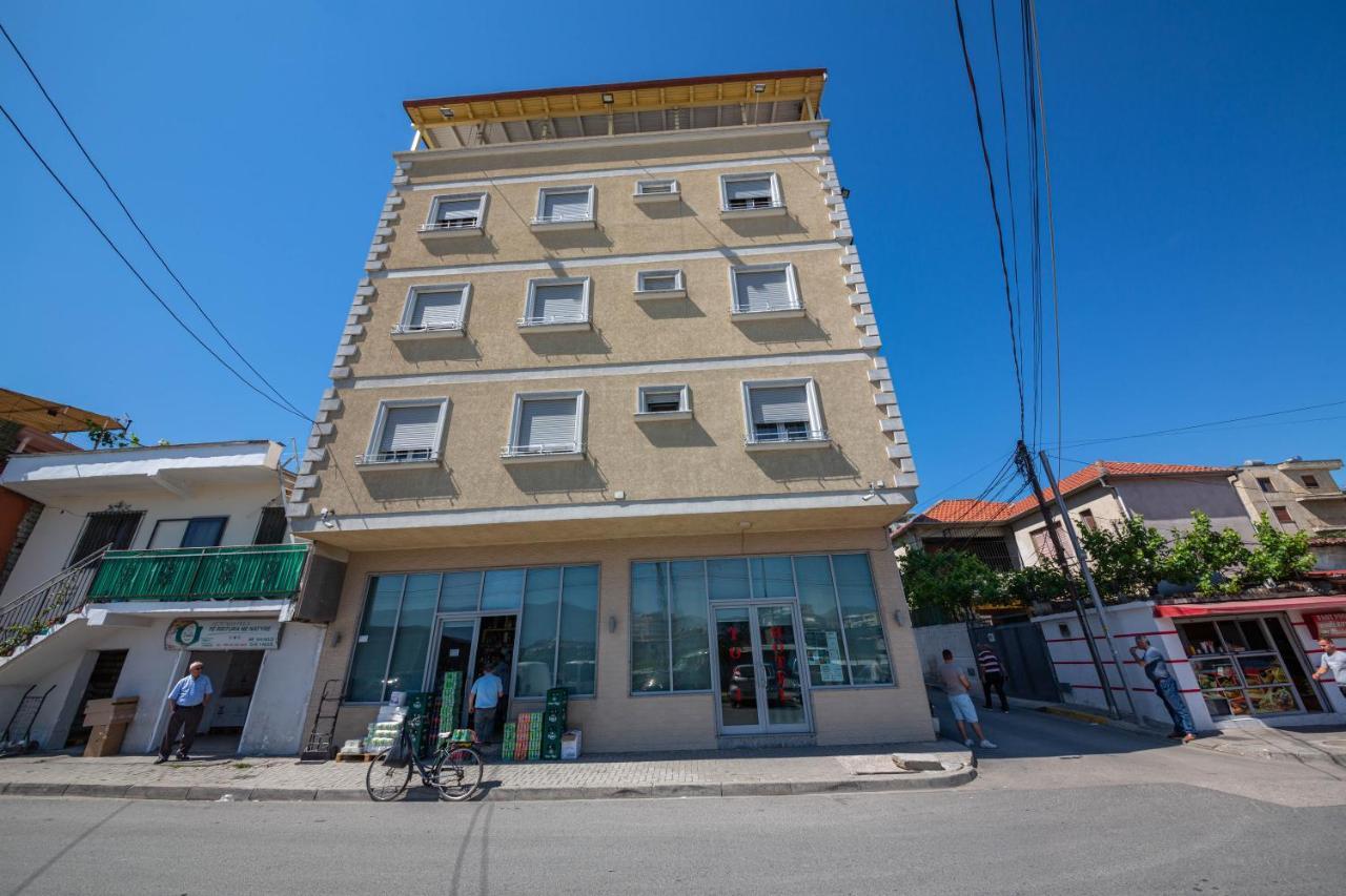 Tosi Hotel